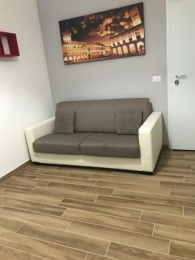בולוניה Santa Croce,14 Apartments מראה חיצוני תמונה