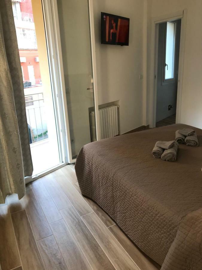 בולוניה Santa Croce,14 Apartments מראה חיצוני תמונה